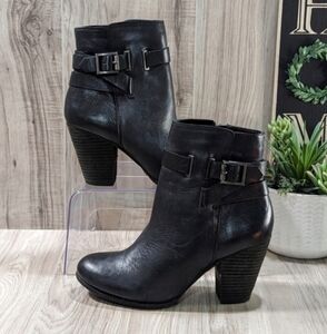 Vince Camuto "Harriet" Boots Women's Size 8 Black Leather